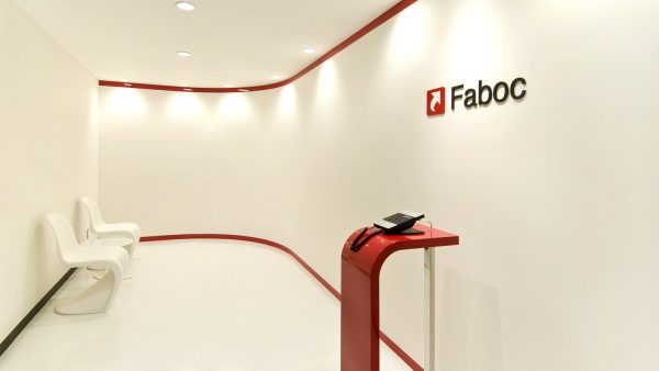 デザイン事例：　ファボック様　オフィスデザイン事例紹介｜　シームプランニング